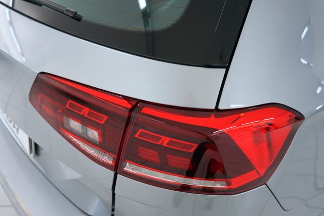 VOLKSWAGEN Passat Variant usata, con Specchietti laterali elettrici