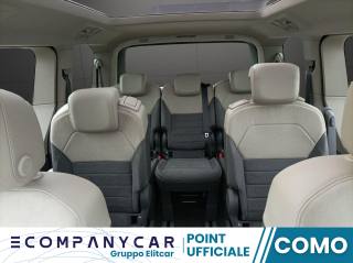VOLKSWAGEN Multivan usata, con USB