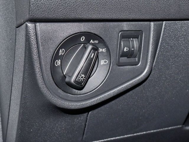 VOLKSWAGEN Polo usata, con Controllo trazione