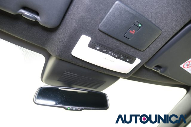 NISSAN Juke usata, con Sensori di parcheggio anteriori