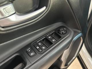 JEEP Renegade usata, con USB