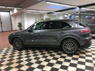 PORSCHE Cayenne usata, con Cerchi in lega