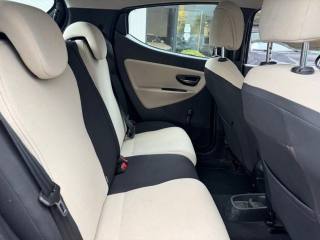 LANCIA Ypsilon usata, con ESP