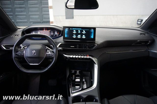 PEUGEOT 3008 usata, con Climatizzatore