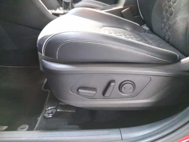 KIA Sportage usata, con Sedile posteriore sdoppiato