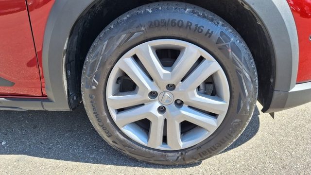 DACIA Sandero usata, con Autoradio