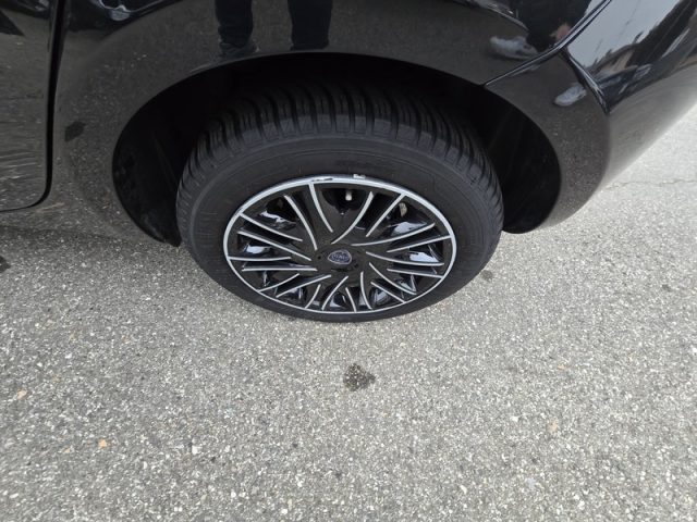 LANCIA Ypsilon usata, con Servosterzo