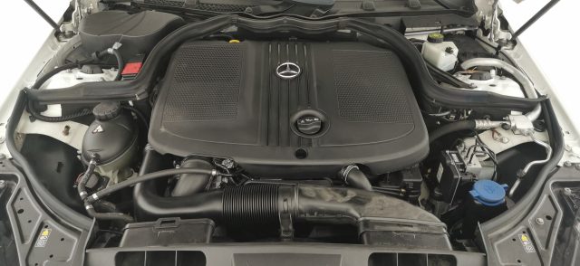 MERCEDES-BENZ E 220 usata 76