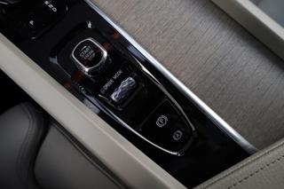VOLVO XC60 usata, con Volante in pelle