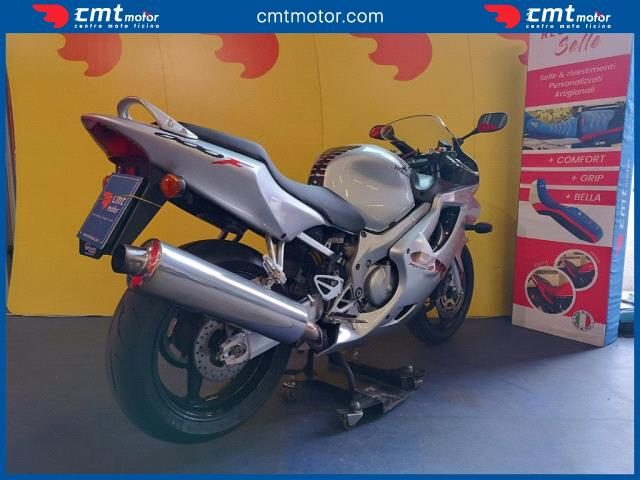HONDA CBR 600 F usata 3
