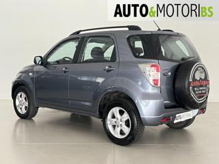DAIHATSU Terios usata, con Autoradio