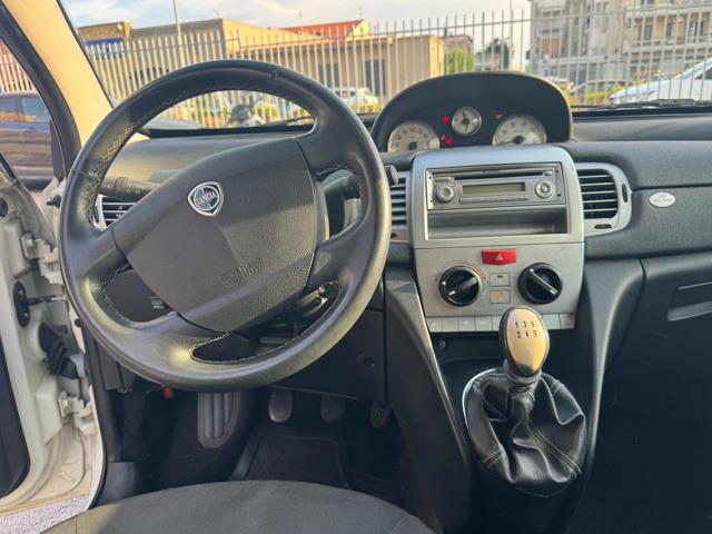LANCIA Ypsilon usata 8
