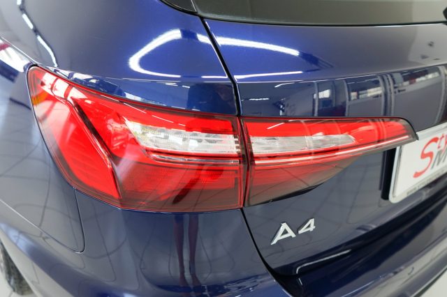 AUDI A4 usata, con Volante multifunzione