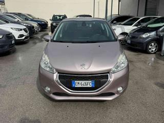 PEUGEOT 208 usata, con Airbag