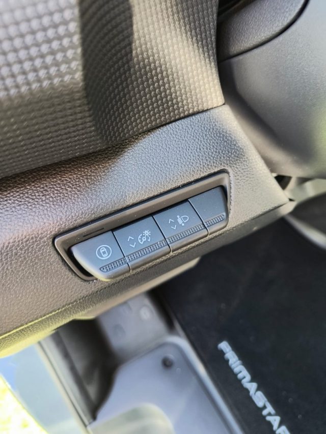 NISSAN Primastar usata, con Volante multifunzione