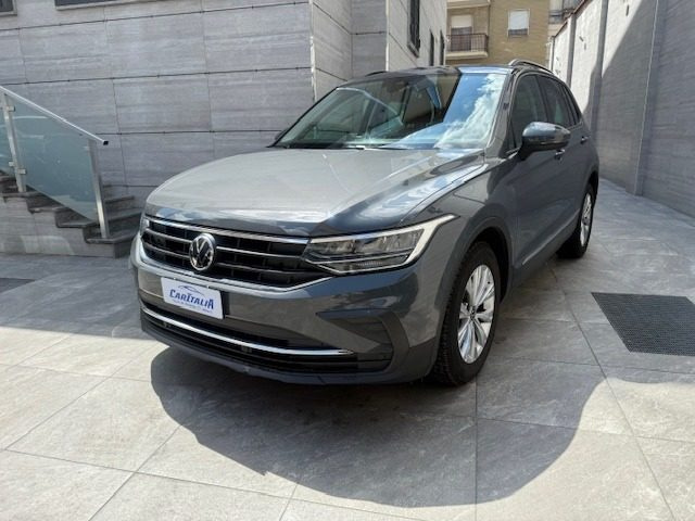 VOLKSWAGEN Tiguan usata, con ABS