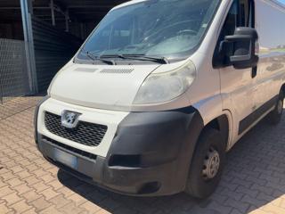PEUGEOT Boxer usata, con Airbag