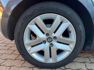 RENAULT Clio usata, con Fari LED