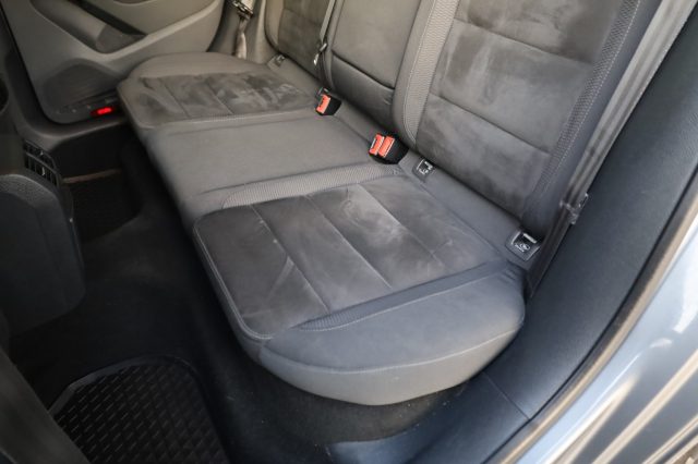 VOLKSWAGEN Golf usata 71