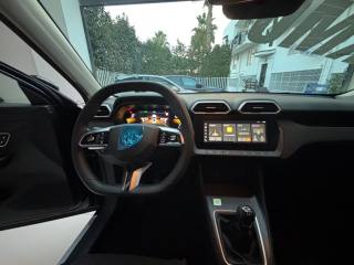 MG ZS usata, con USB