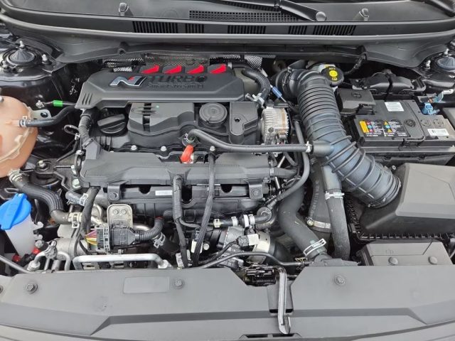 HYUNDAI i20 usata, con Servosterzo