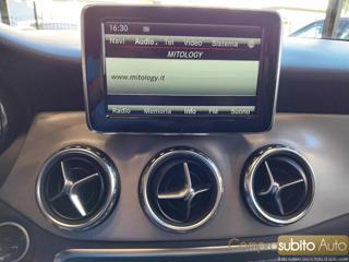 MERCEDES-BENZ GLA 200 usata, con Specchietti laterali elettrici