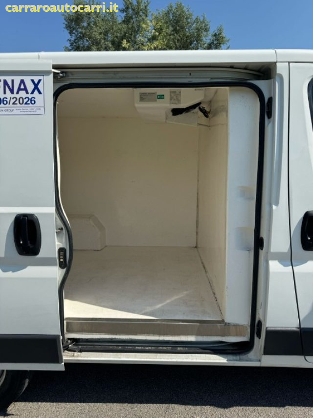 PEUGEOT Boxer usata, con Controllo vocale
