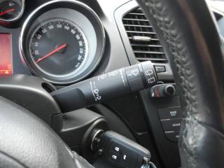 OPEL Insignia usata, con Specchietti laterali elettrici