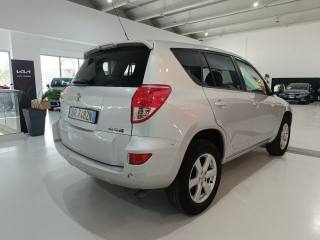 TOYOTA RAV 4 MY23 usata, con Airbag Passeggero