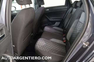 VOLKSWAGEN Taigo usata, con Fari LED