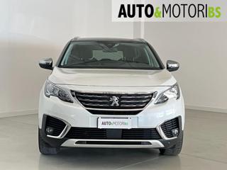 PEUGEOT 5008 usata, con Airbag
