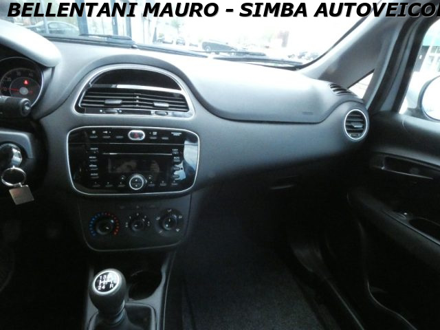 FIAT Punto usata 11