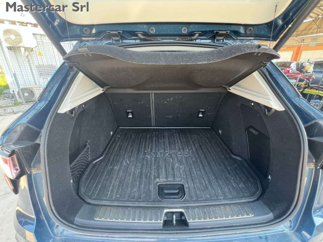 LYNK & CO 01 usata, con MP3