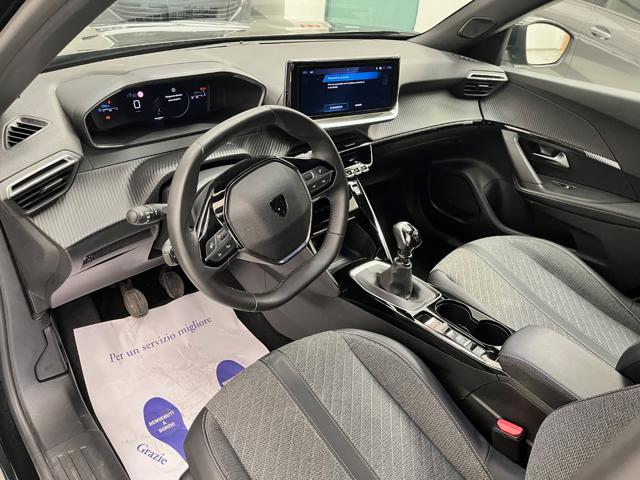 PEUGEOT 2008 usata, con Vetri oscurati