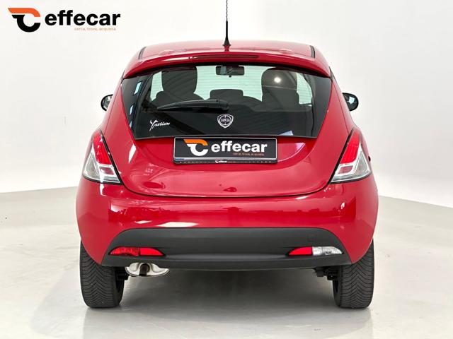 LANCIA Ypsilon usata, con Autoradio