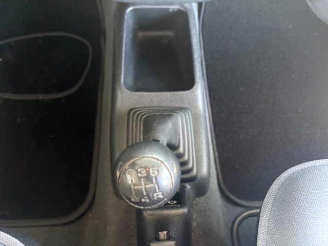 PEUGEOT 106 usata 27