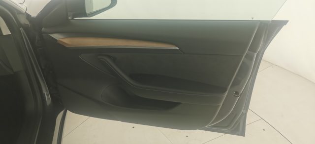 TESLA Model 3 usata 45