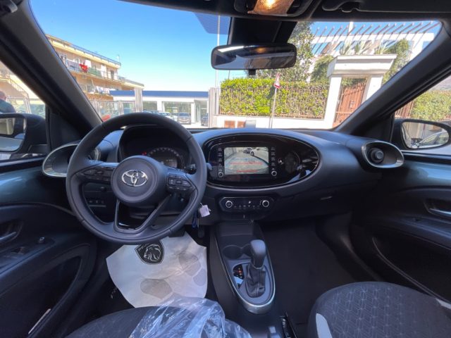 TOYOTA Aygo X usata, con Controllo automatico clima