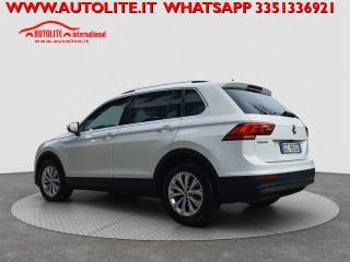 VOLKSWAGEN Tiguan usata, con Autoradio