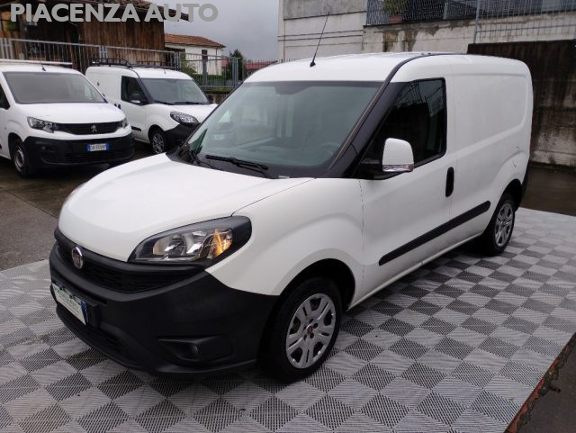 FIAT Doblo usata, con USB