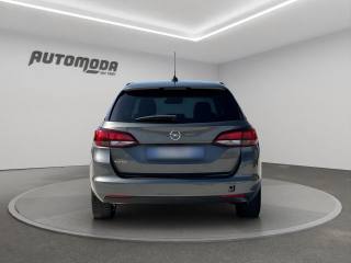 OPEL Astra usata, con Autoradio