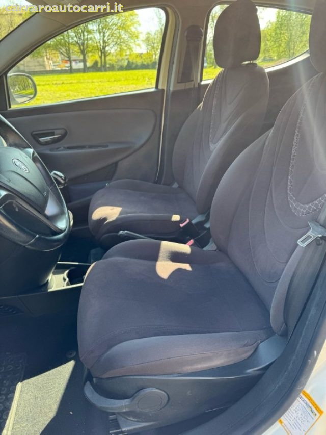 LANCIA Ypsilon usata, con Chiusura centralizzata telecomandata