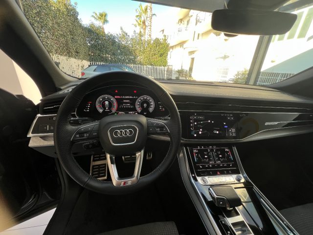 AUDI Q8 usata, con Specchietti laterali elettrici