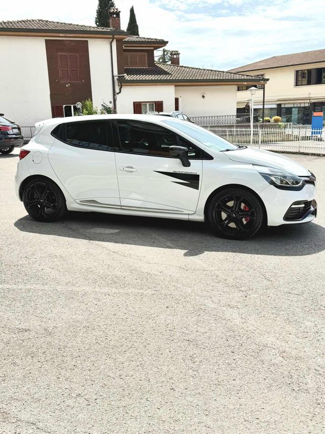 RENAULT Clio usata, con Sedili sportivi