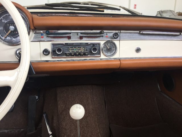 MERCEDES-BENZ SL 230 usata 13
