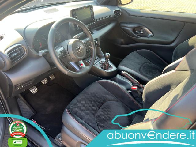 TOYOTA Yaris usata, con Controllo automatico clima