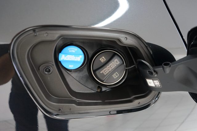 BMW 116 usata, con Volante multifunzione