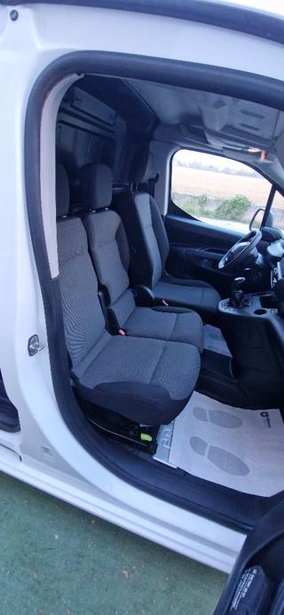 PEUGEOT Partner usata, con Chiusura centralizzata