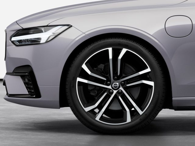 VOLVO V90 usata, con Autoradio