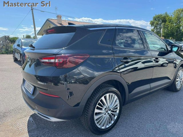OPEL Grandland X usata, con Autoradio